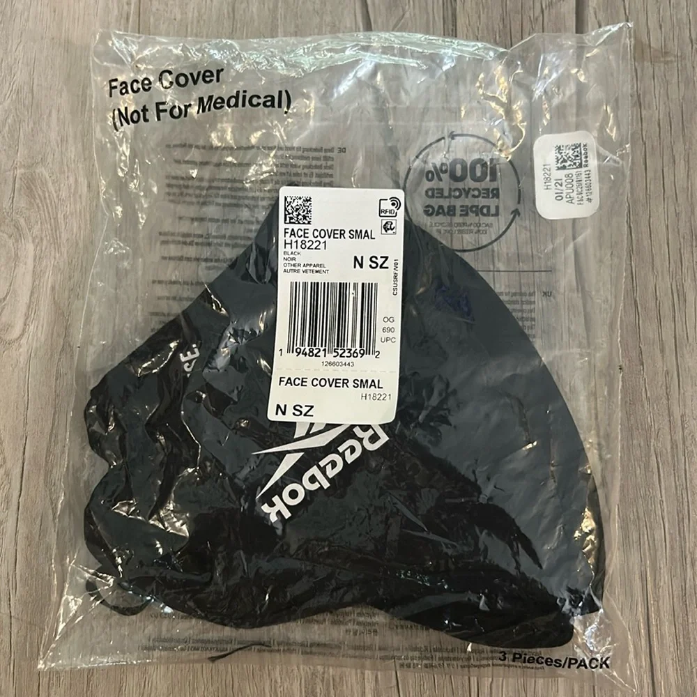 NWT Reebok Face Mask Cover (3 Pack) Black Size S Unisex